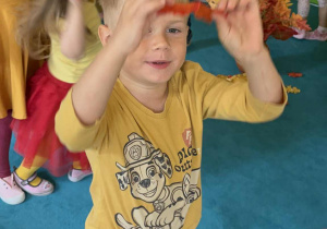 Stasio z liściem