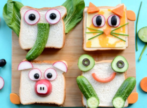 Skąd się biorą produkty ekologiczne - kolorowe kanapki