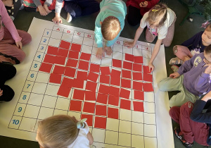 kodowanie na dywanie - serce dla babci