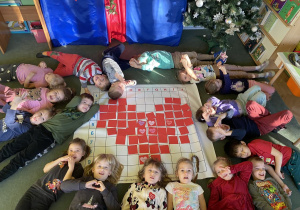 kodowanie na dywanie - serce dla babci