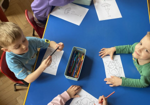 Mały Miś w Świecie Wielkiej Literatury- Dzieci Uczą Dzieci