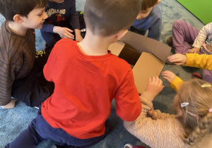 Odkrywanie pudła emocji