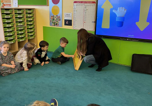 oglądanie rekwizytów